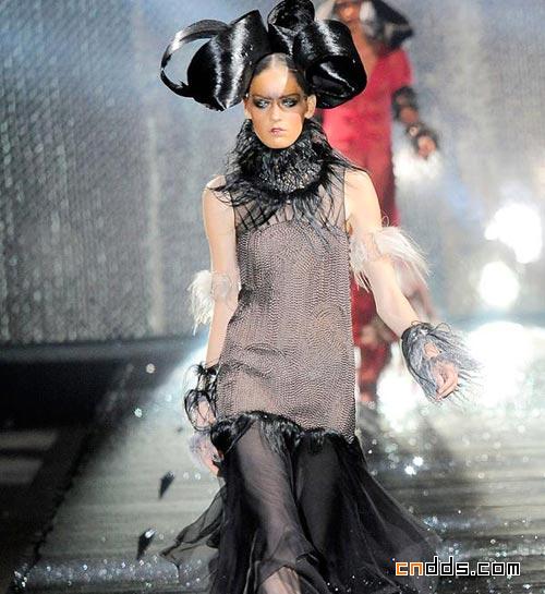 John Galliano 2010秋冬女裝秀場