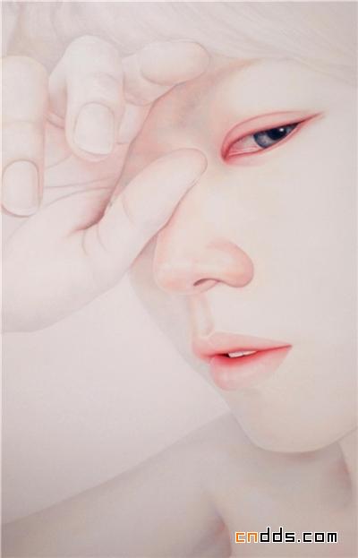 冷艳细腻
