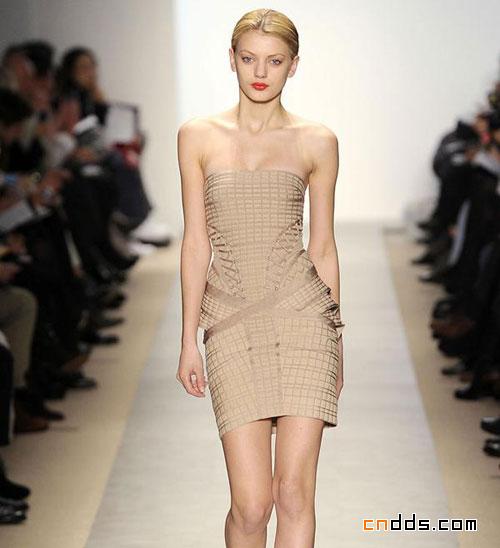 荷芙妮格(Herve Leger)2010秋冬女裝秀場