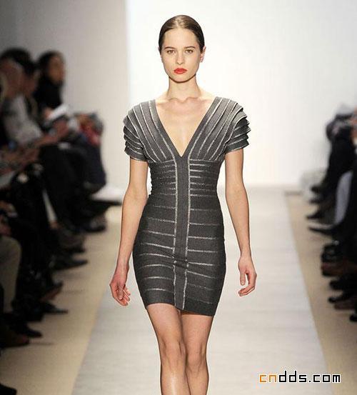 荷芙妮格(Herve Leger)2010秋冬女裝秀場