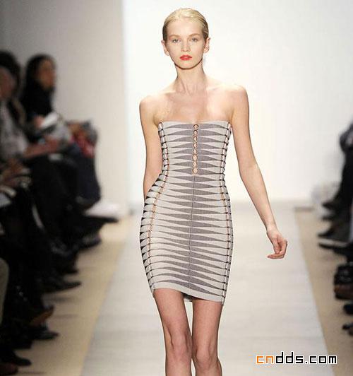 荷芙妮格(Herve Leger)2010秋冬女裝秀場(chǎng)