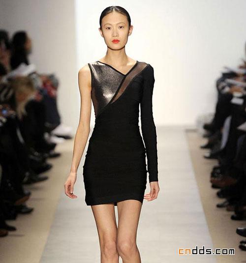 荷芙妮格(Herve Leger)2010秋冬女裝秀場(chǎng)