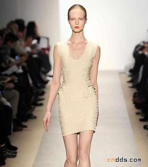 荷芙妮格(Herve Leger)2010秋冬女裝秀場(chǎng)