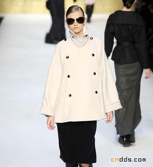 麦丝玛拉(Max Mara)2010秋冬女装秀场