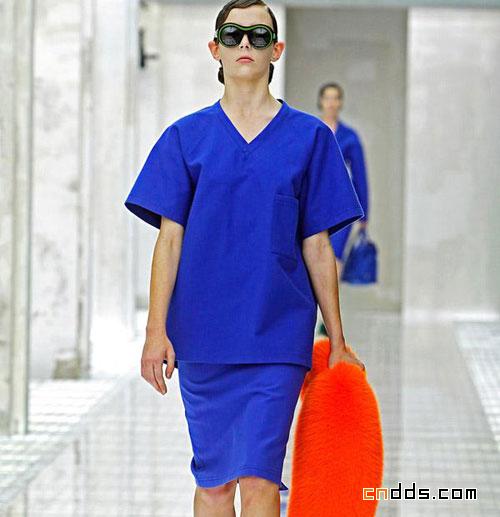 米兰时装周：普拉达(Prada)2011春夏女装