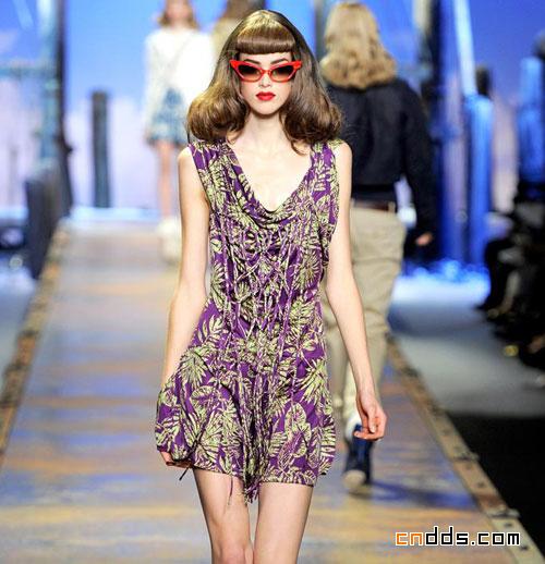 迪奥(Dior)2011春夏水手风格女装