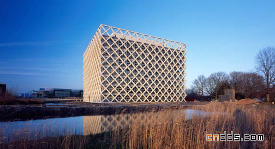 荷兰瓦格宁根阿特拉斯大楼设计