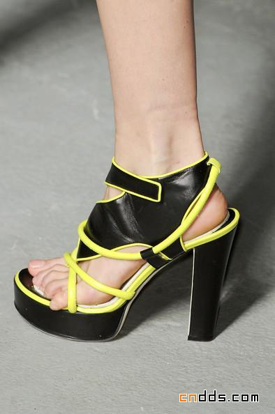 2011春夏爆红鞋靴  引领流行