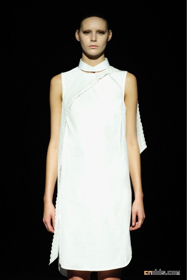 巴黎時裝周Hussein Chalayan S/S 2011