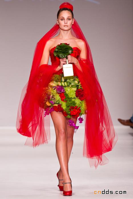 加拿大蒙特利尔时装周2011春夏Helmer发布