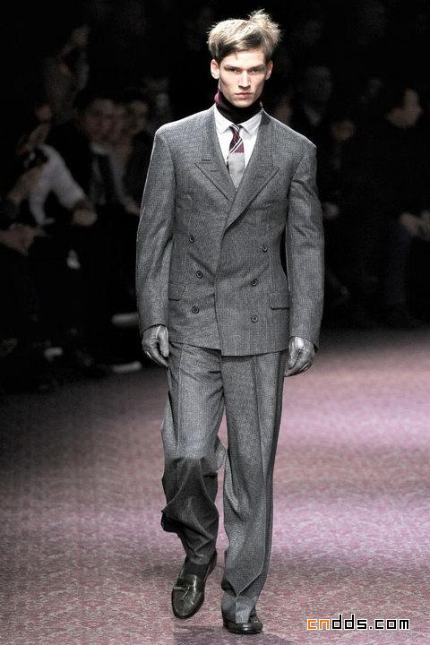 朗雯Lanvin 2011秋冬巴黎男裝秀場