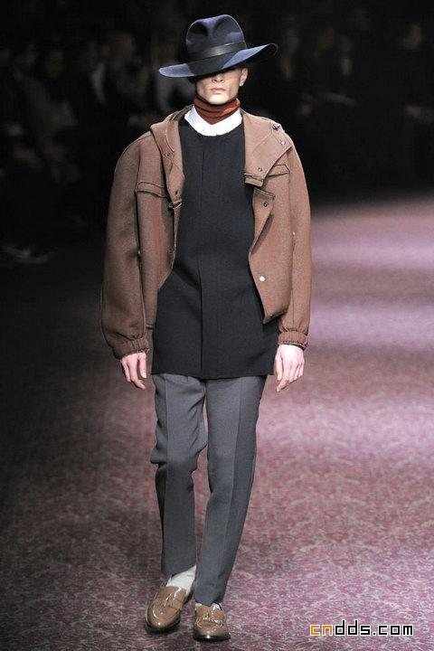 朗雯Lanvin 2011秋冬巴黎男裝秀場(chǎng)