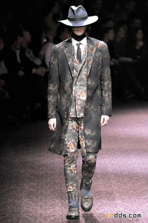 朗雯Lanvin 2011秋冬巴黎男裝秀場(chǎng)