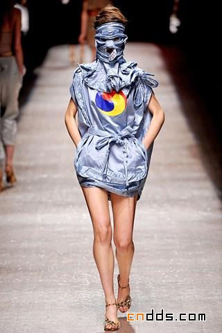 Vivienne Westwood 2011春夏巴黎高级成衣流行发布