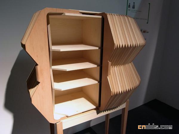 德国设计师“手风琴橱柜”设计