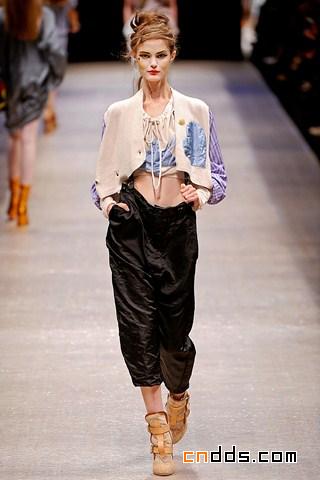 Vivienne Westwood 2011春夏巴黎高级成衣流行发布