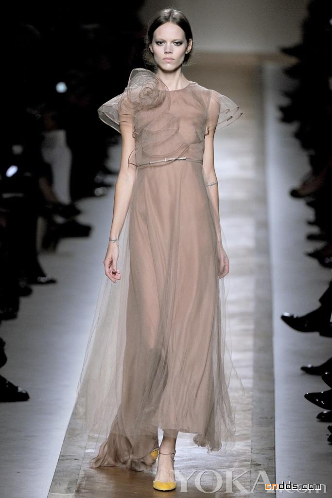 Valentino 2011春夏時(shí)裝發(fā)布會(huì)