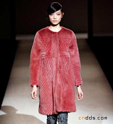 Alberta Ferretti 2011秋冬女裝