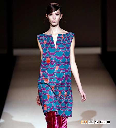 Alberta Ferretti 2011秋冬女裝