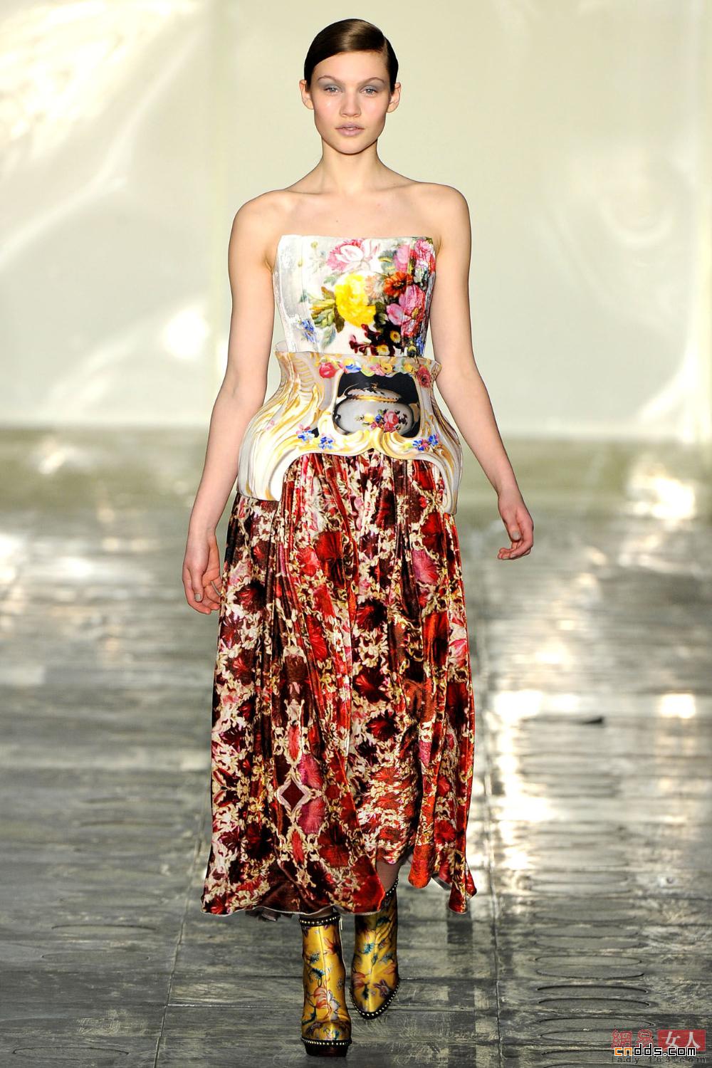 Mary Katrantzou 2011秋冬倫敦時裝周秀場(下)