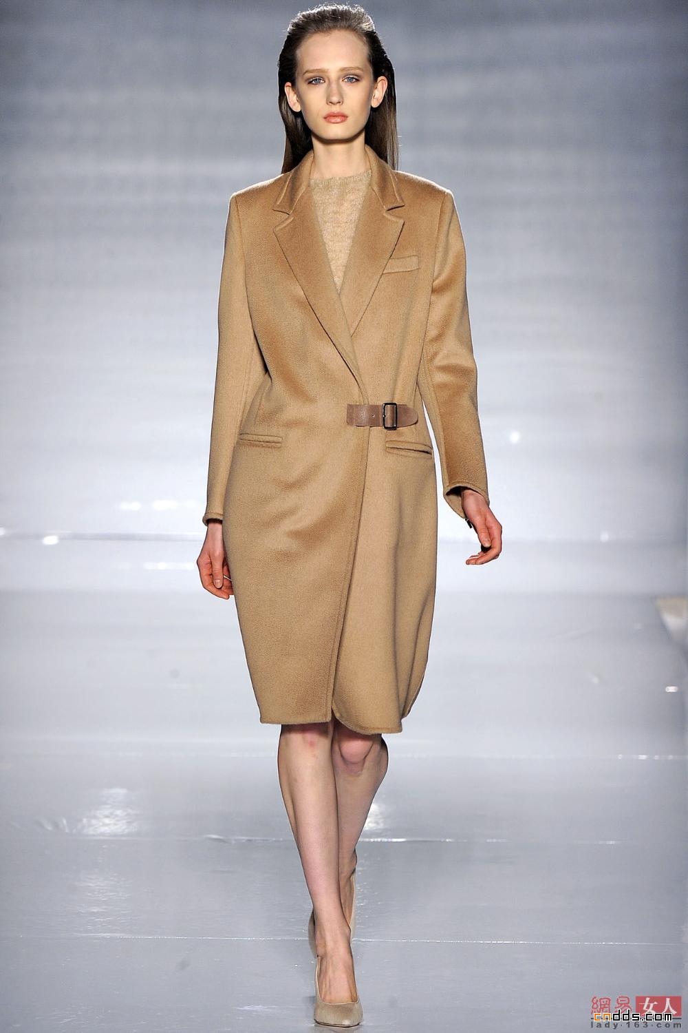 Max Mara 2011秋冬米蘭時裝周秀場(上)