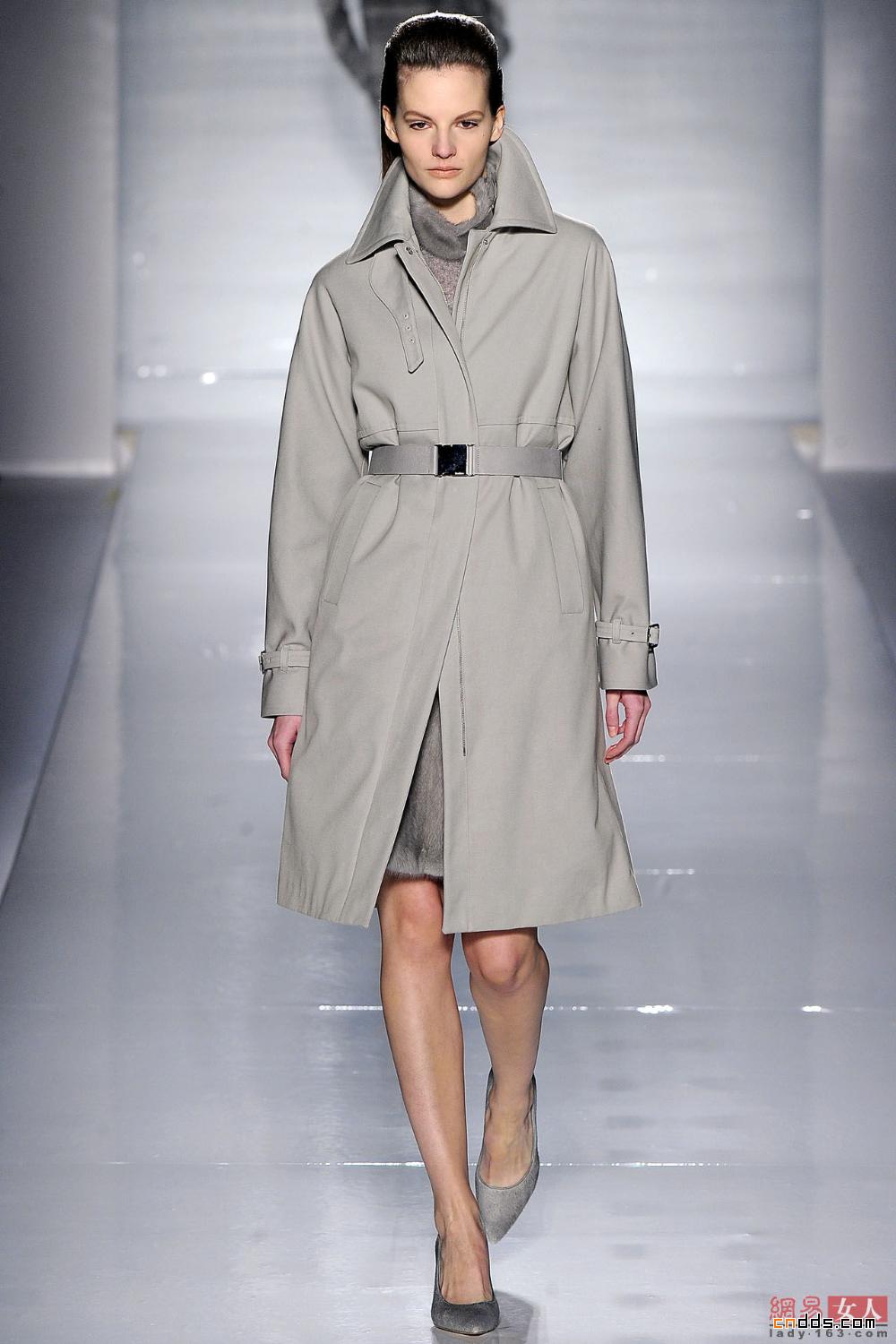 Max Mara 2011秋冬米兰时装周秀场(下)