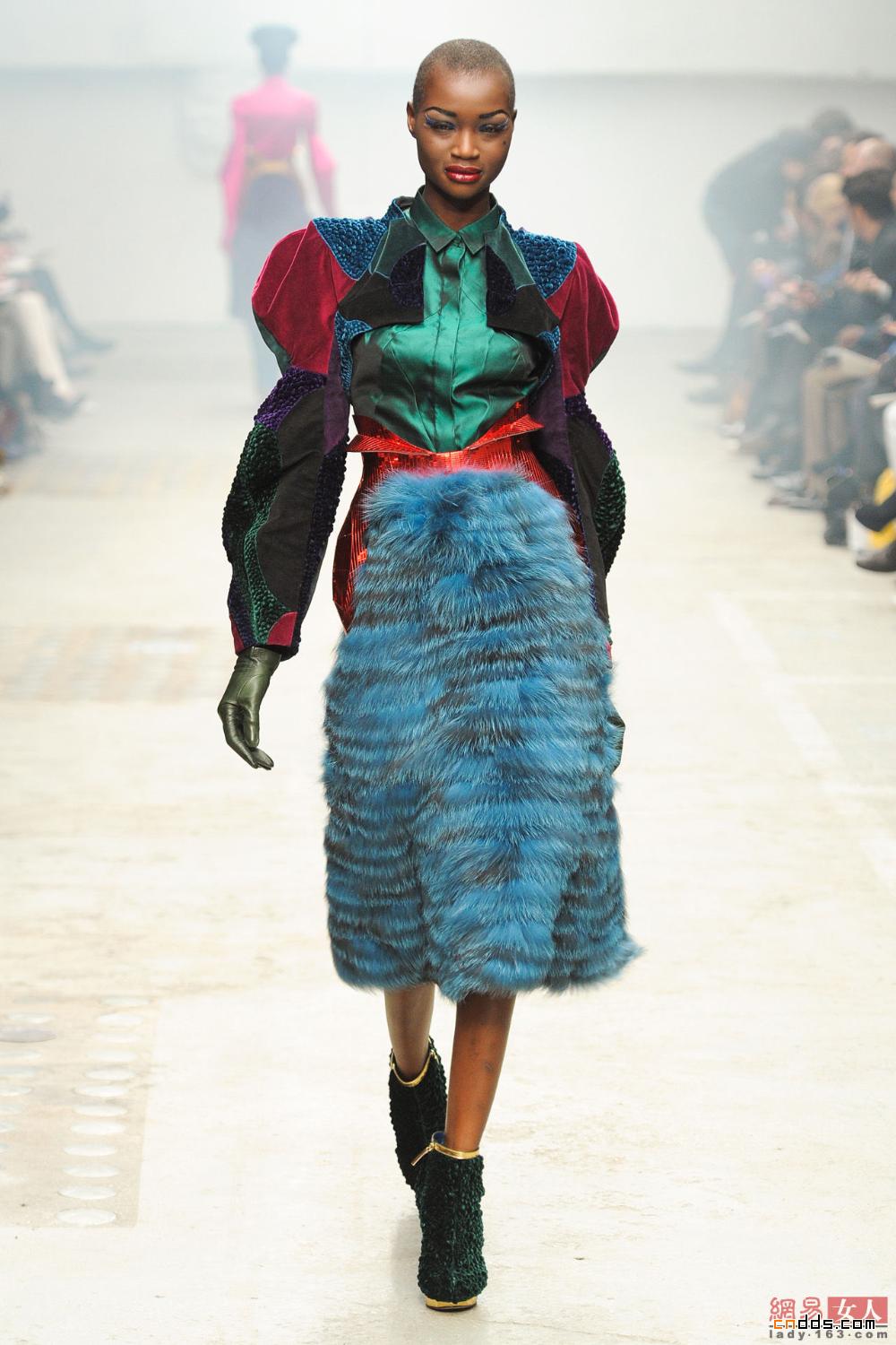 Manish Arora 2011秋冬巴黎時(shí)裝周秀場(chǎng)（上）