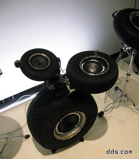 废旧轮胎制作出的超酷音箱