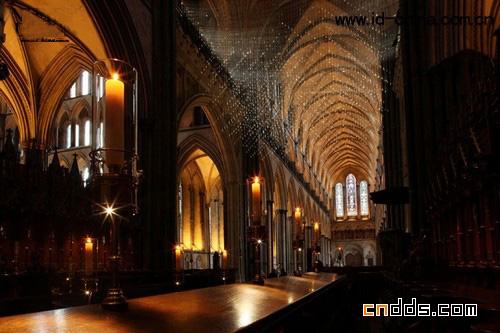 “光之浴”的索尔兹伯里主教堂