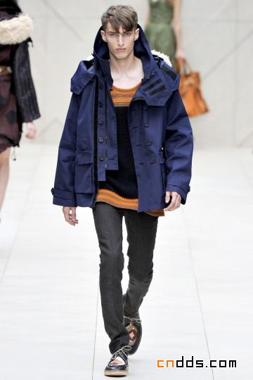 2012【Burberry Prorsum】快樂。積極。懷舊。