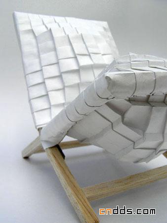 折纸创意新构思—如坐针毡的折纸椅
