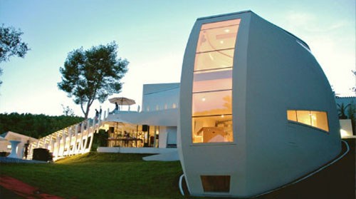 享受生活的豪华地中海别墅设计