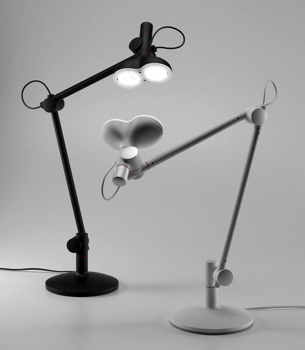超可爱俏皮的设计精致的LOBOT台灯