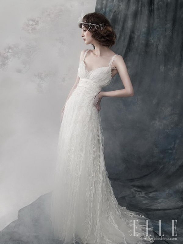 华丽高贵的美衬托出每个新娘气质的婚纱设计