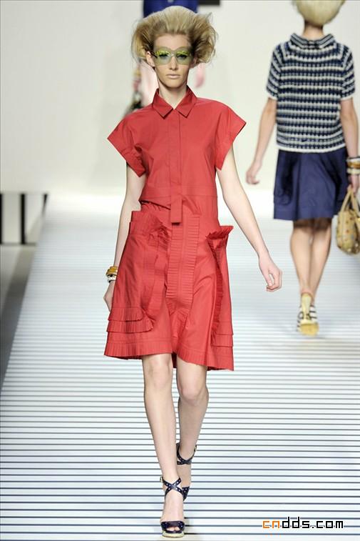 FENDI 2012春夏回歸務(wù)實(shí)