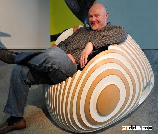 新西兰设计师格雷厄姆蜂巢椅子设计