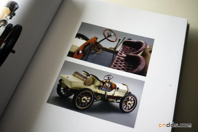 关于汽车的画册设计