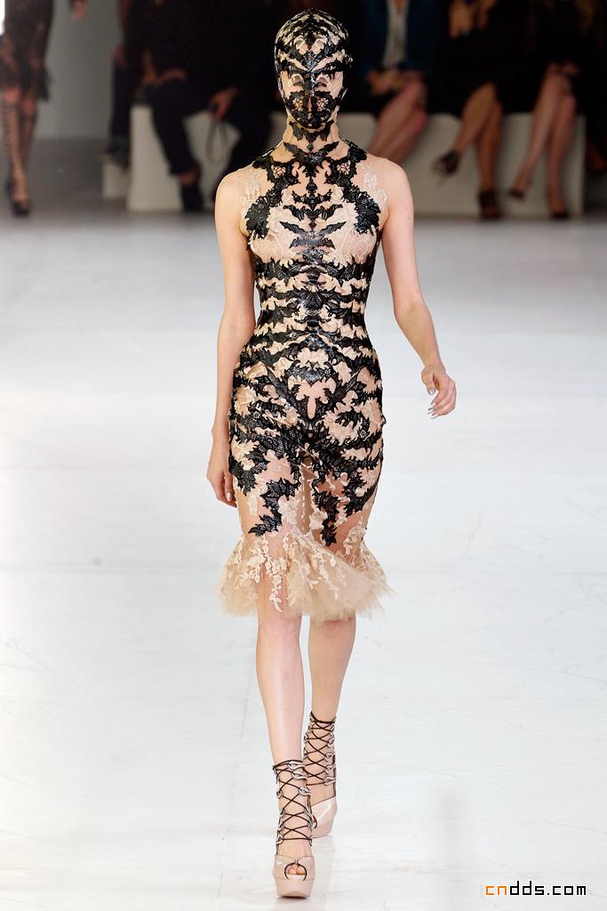 Alexander McQueen 2012春夏秀場(chǎng)