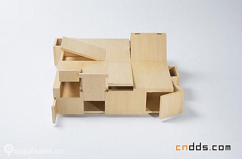 Kai table “多口袋”的木桌