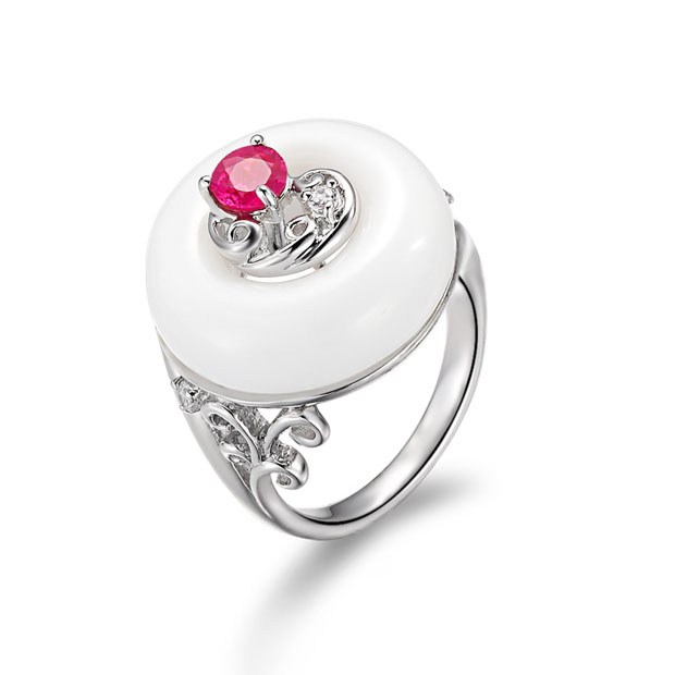 复古红玛瑙戒指设计欣赏结婚新选择