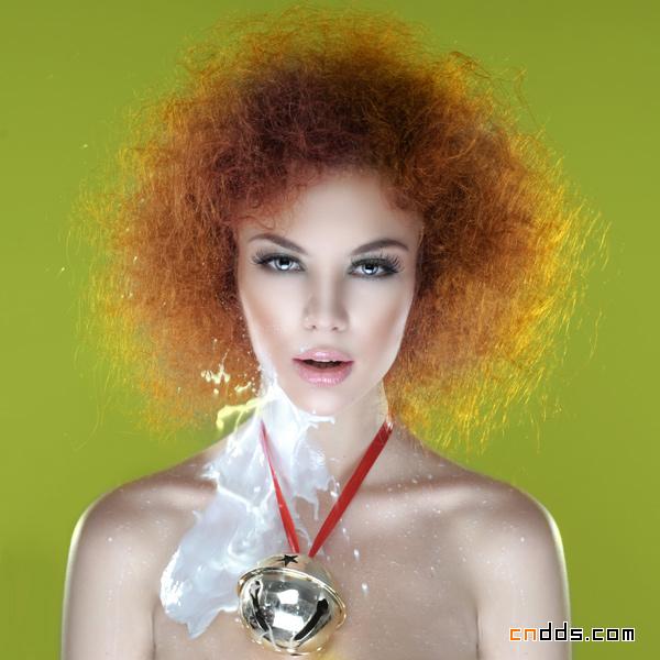 俄罗斯的美女摄影师创意广告作品