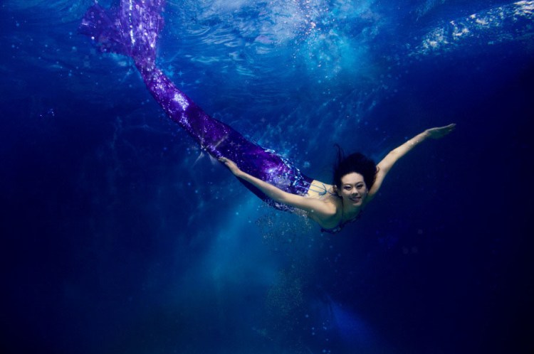 人鱼钟輗水下唯美摄影欣赏
