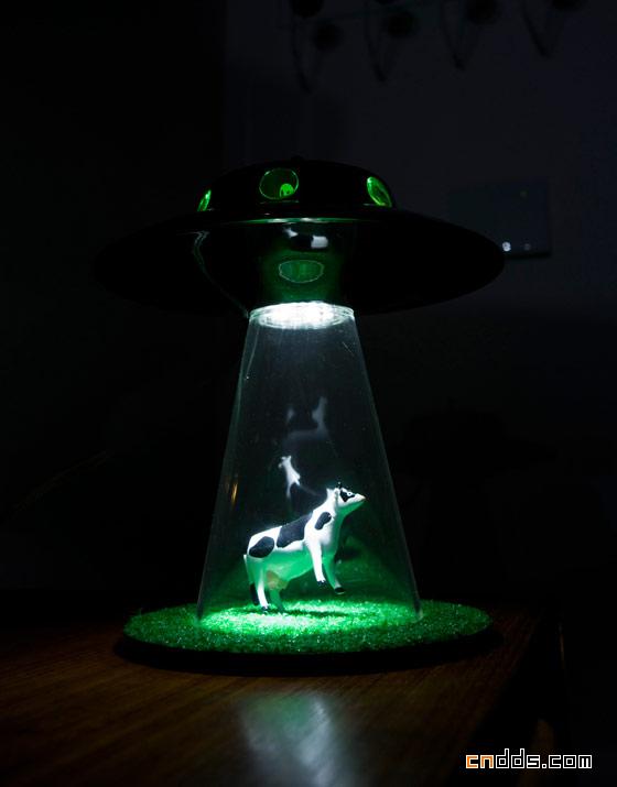 UFO台灯设计