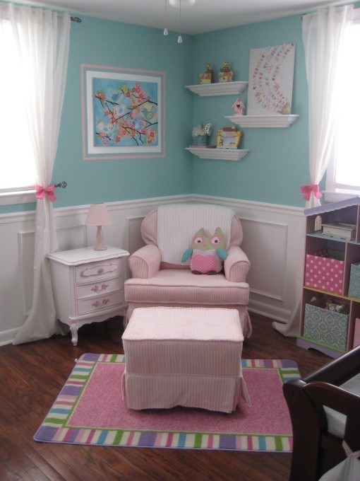 灵动可爱粉色婴儿房设计