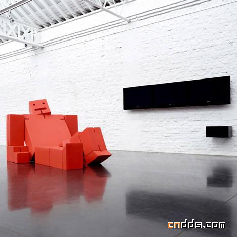 2012米兰国际家具展：互动家具Cubebot