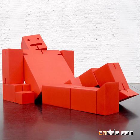 2012米兰国际家具展：互动家具Cubebot