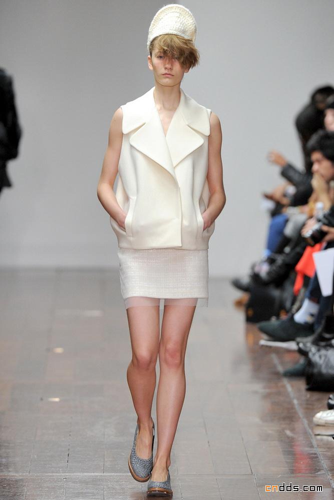 Simone Rocha 2012秋冬成衣