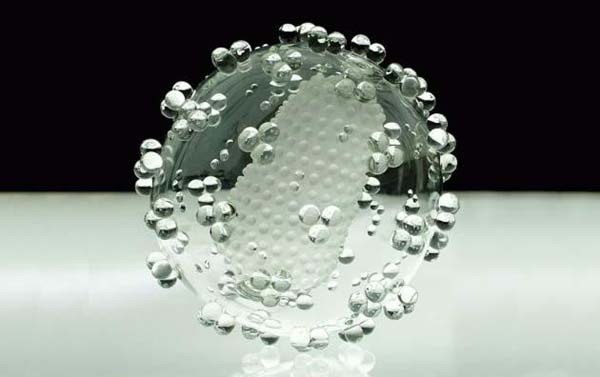 玻璃微雕的微生物世界