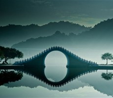 如真如幻的台湾月亮桥