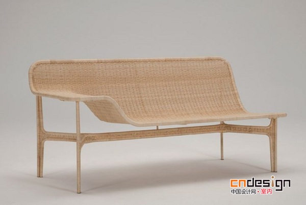 竹藤编制的椅子